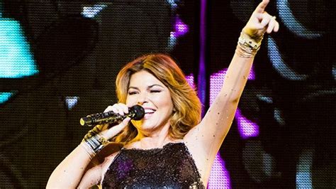 oops nide|Shania Twain posed topless at 57 to conquer body insecurity.